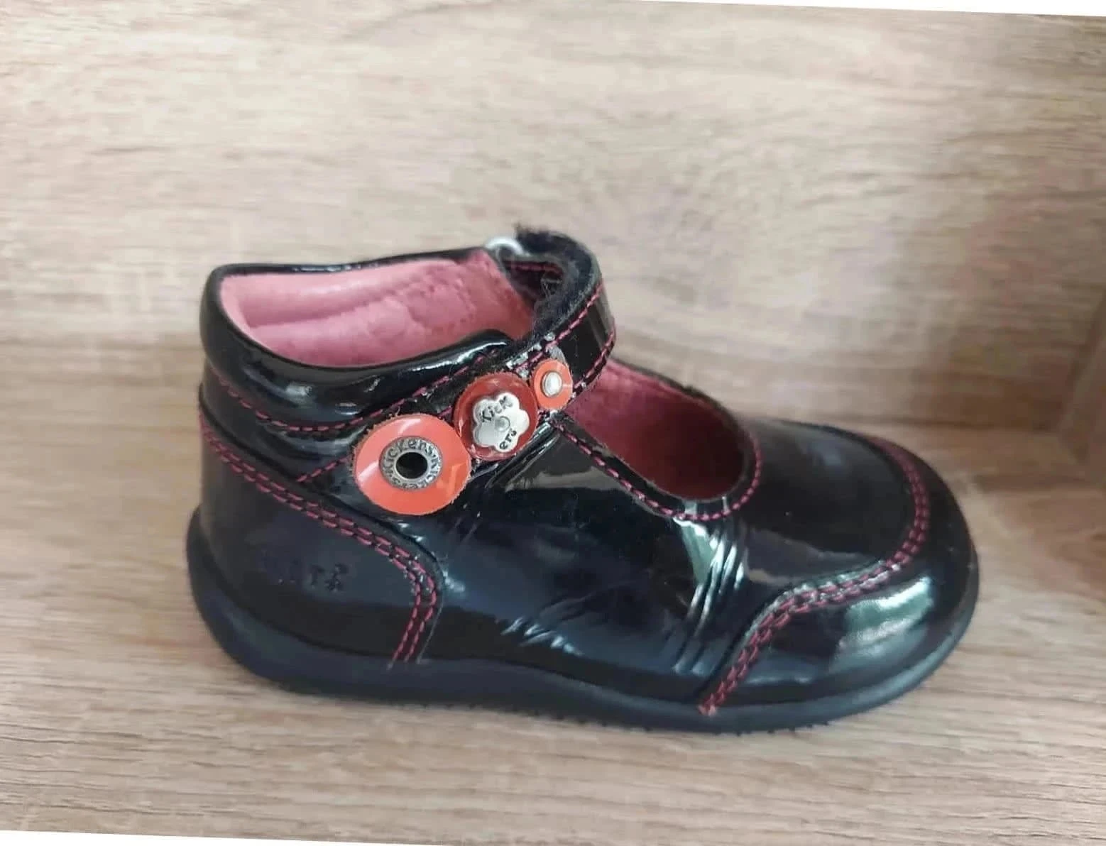 Babies kickers pointure 21 vernis